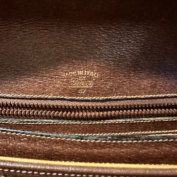 Gucci Brown and Cream Shoulder Bag - Picture 7 of 10